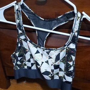 Geometric Print Sports Bra - Black and White